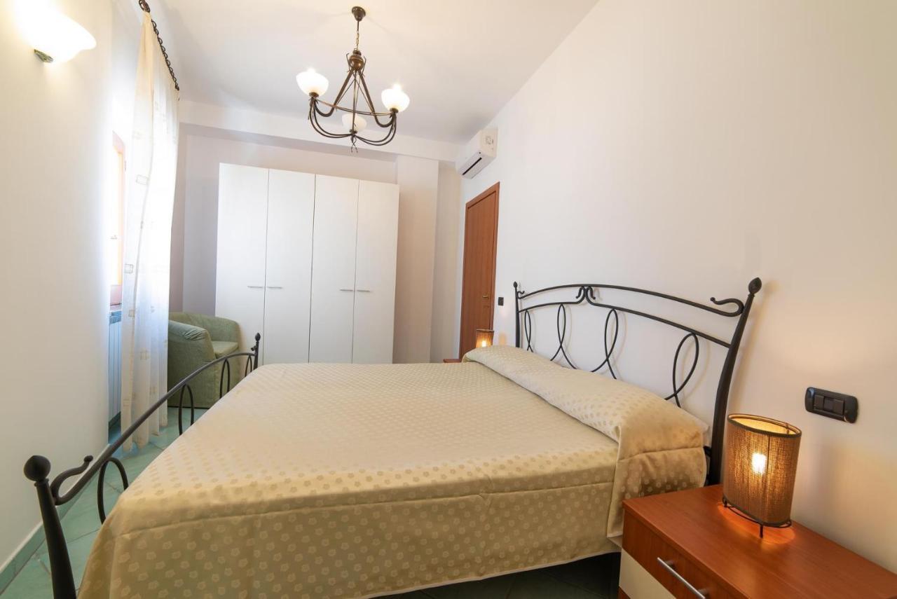 Olga'S Relais Aparthotel Massa Lubrense Esterno foto