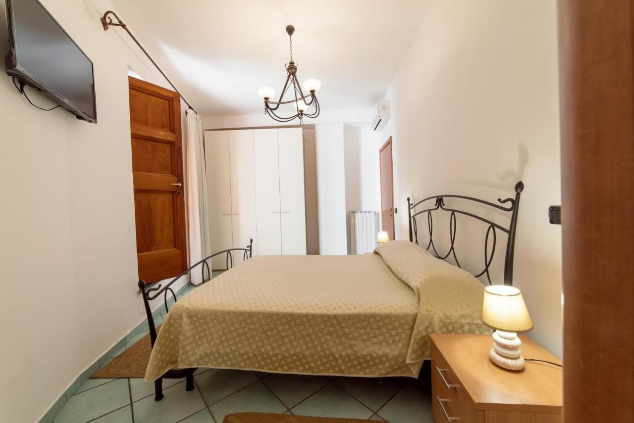 Olga'S Relais Aparthotel Massa Lubrense Esterno foto